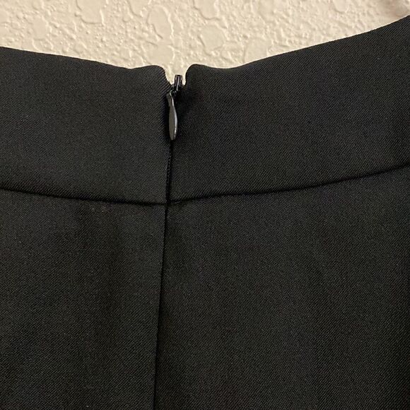 A Black Cocktail Dress for a special occasion!!! It’s only been worn once. Sz 12 - Picture 4 of 5